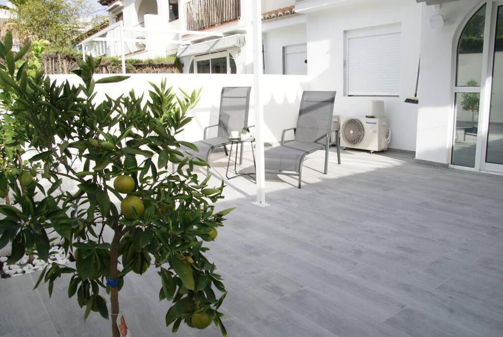 Bungalow En Los Balcones Planta Baja Manzana 5 Numero 18 Alicante Exterior photo